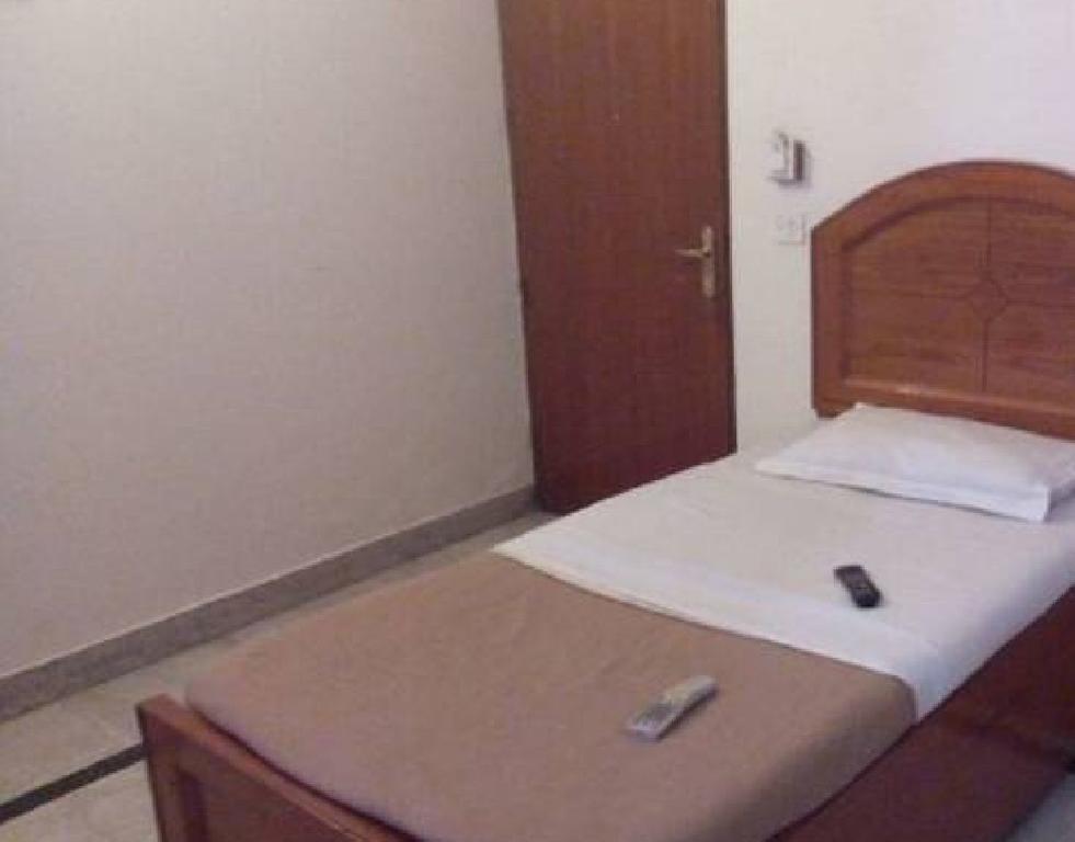 Mahalaxmi Plaza Hotel Faridabad Værelse billede