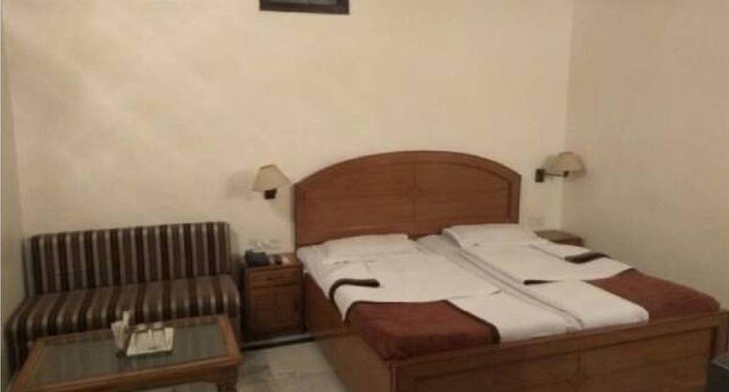 Mahalaxmi Plaza Hotel Faridabad Eksteriør billede